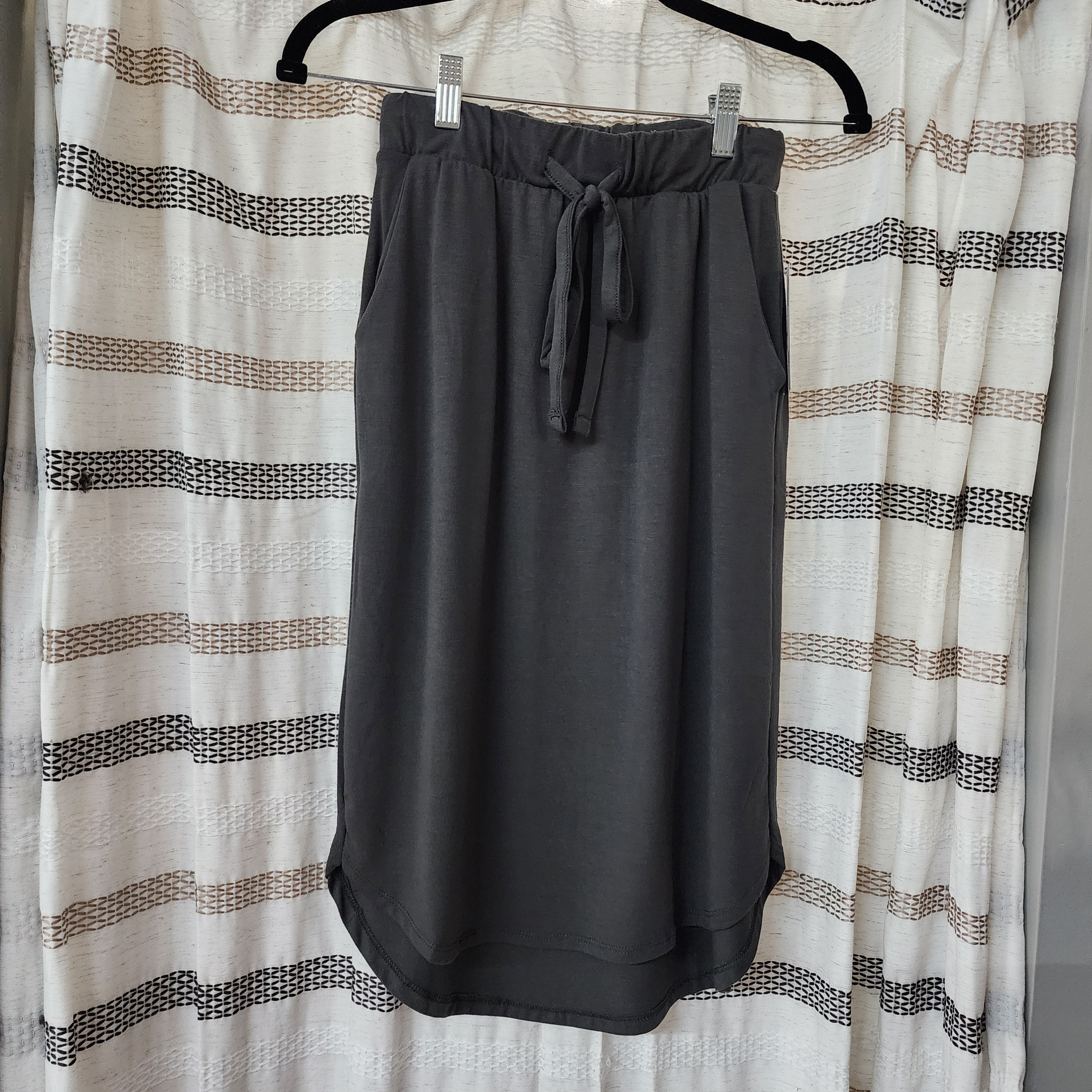 Gray Skirt *clearance item, cannot be returned*