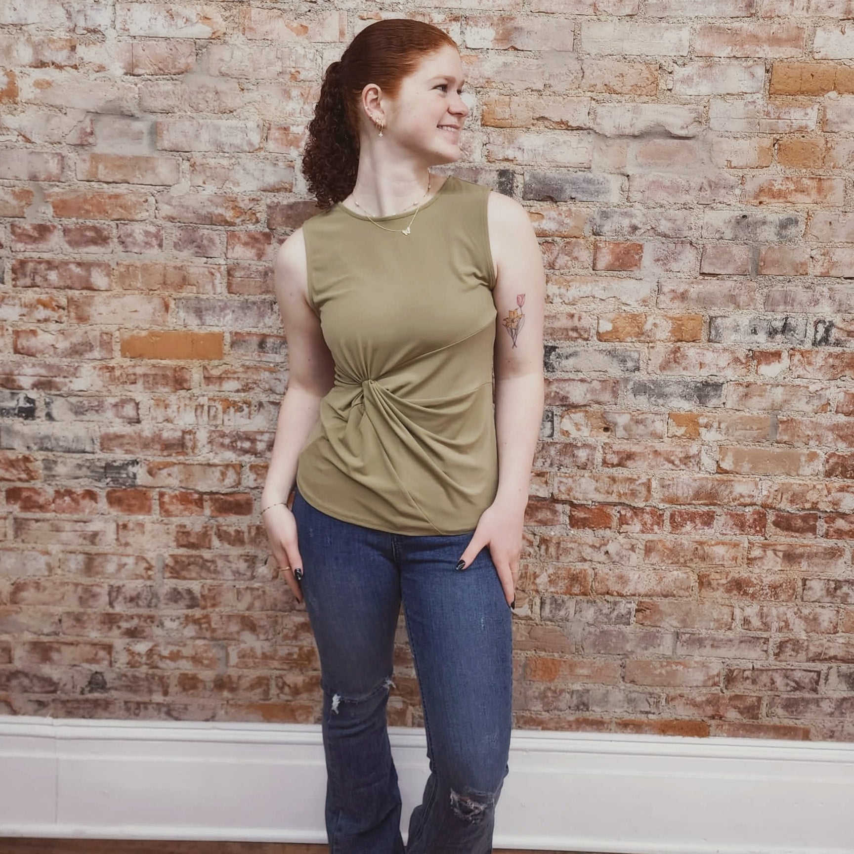 Earthy Side Knot Tank