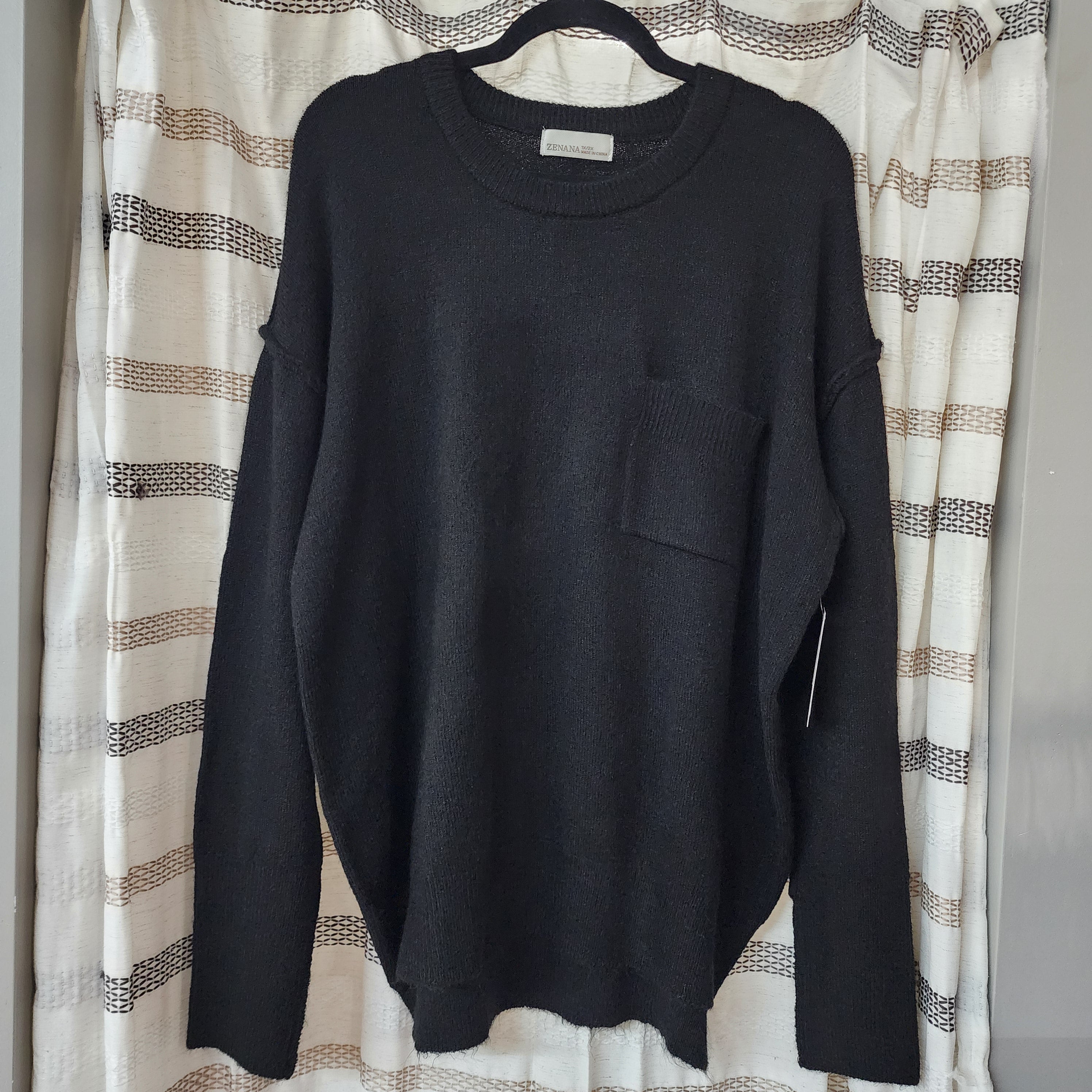 Black Sweater *clearance item, cannot be returned*