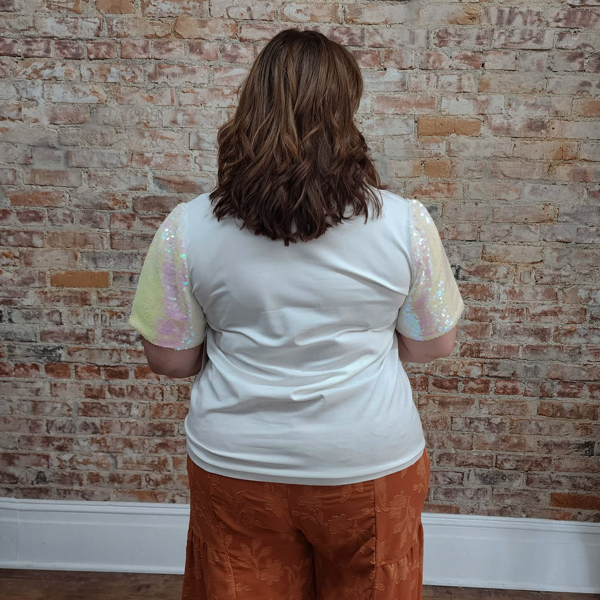 Turquoise & Pumpkin Graphic Tee