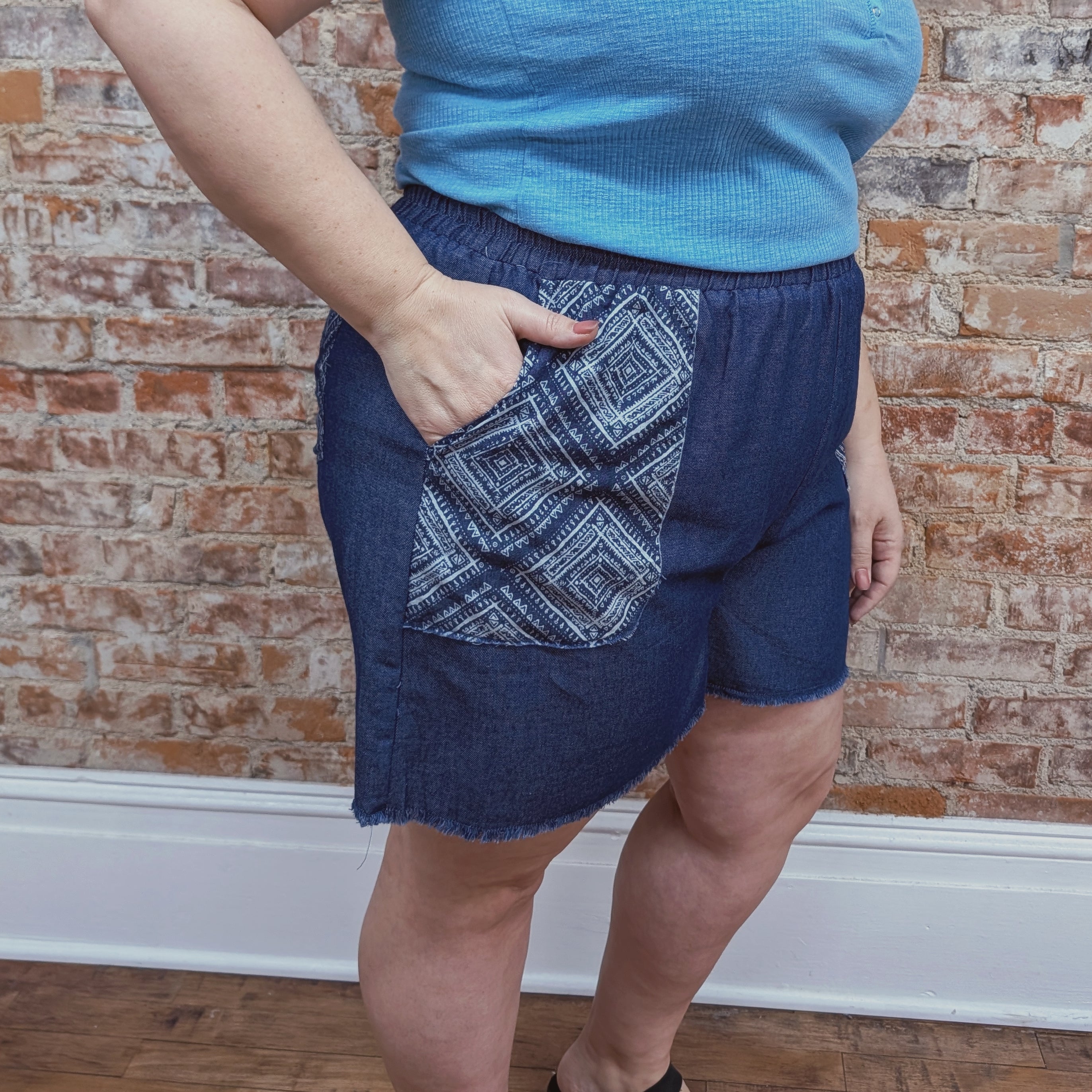 Patchwork Pockets Chambray Shorts