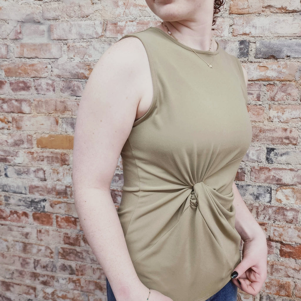 Earthy Side Knot Tank